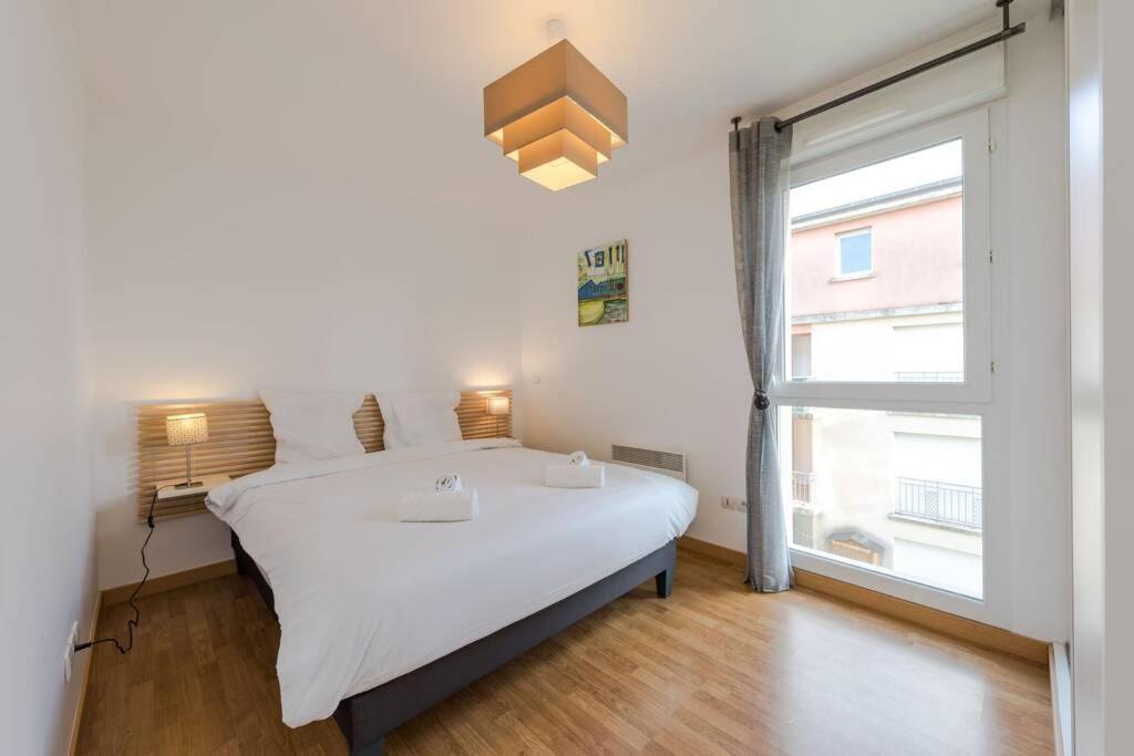 Crystal Apartment Disneyland Bmyguest มองต์เตฮวา ภายนอก รูปภาพ