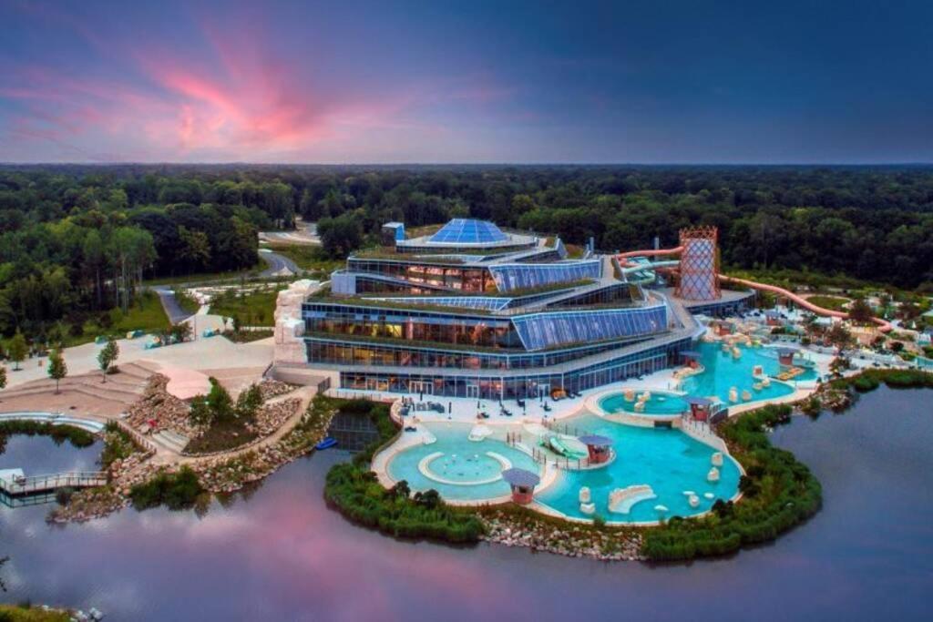 Crystal Apartment Disneyland Bmyguest มองต์เตฮวา ภายนอก รูปภาพ